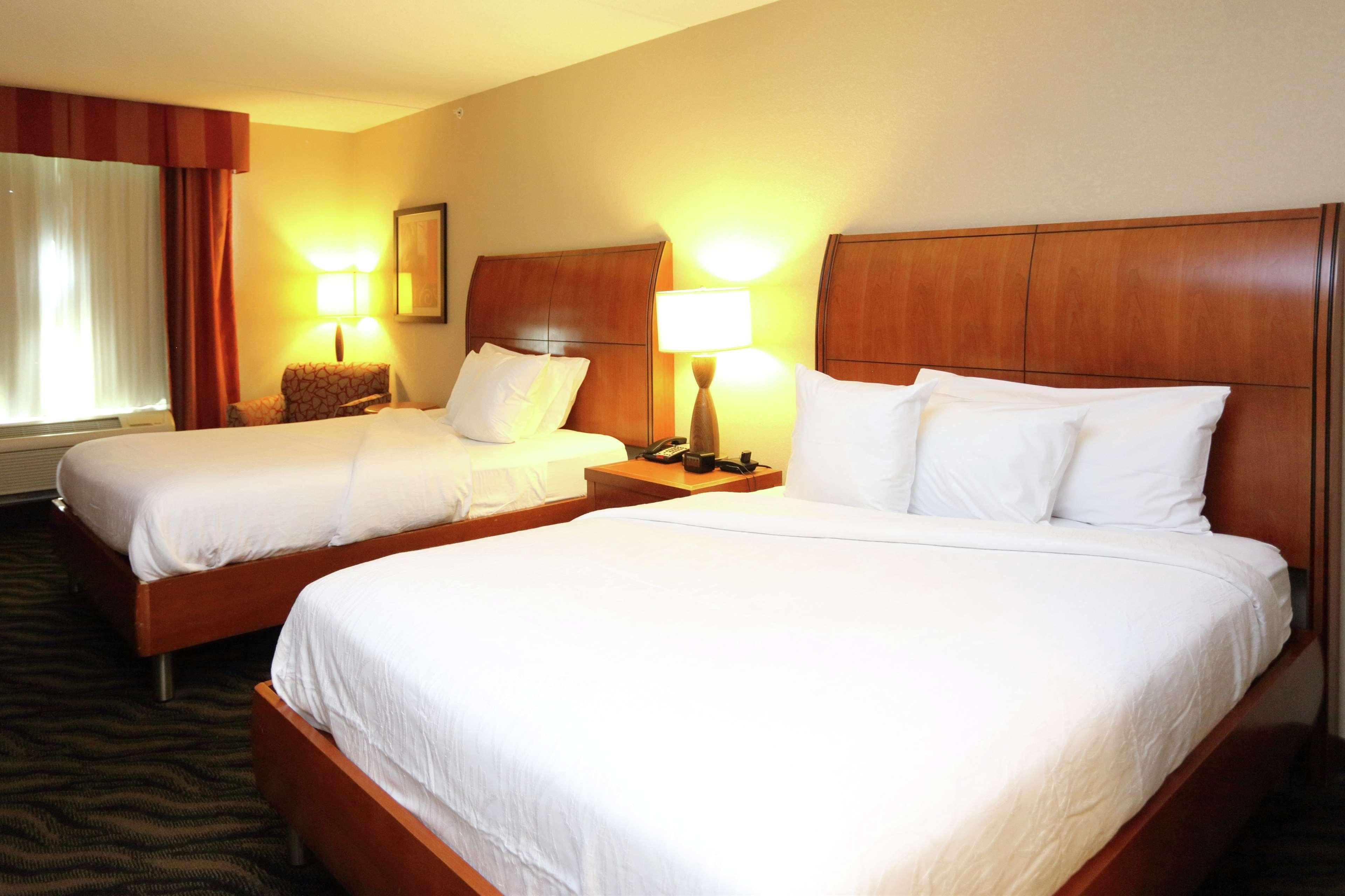 Hilton Garden Inn Chesapeake/Suffolk Exteriör bild
